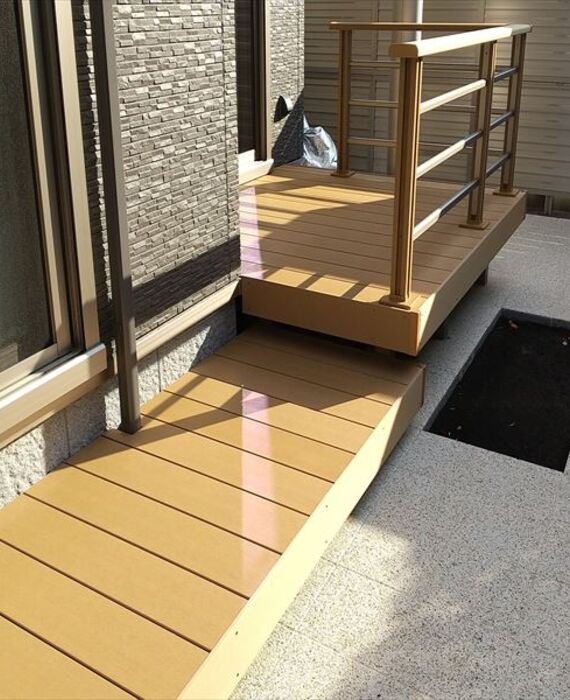 クルミガーデン　樹脂ウッドデッキ　樹ら楽
